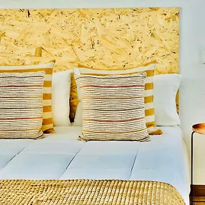 https://canaryislandshost-l-the-surfers.in-canary-islands.com