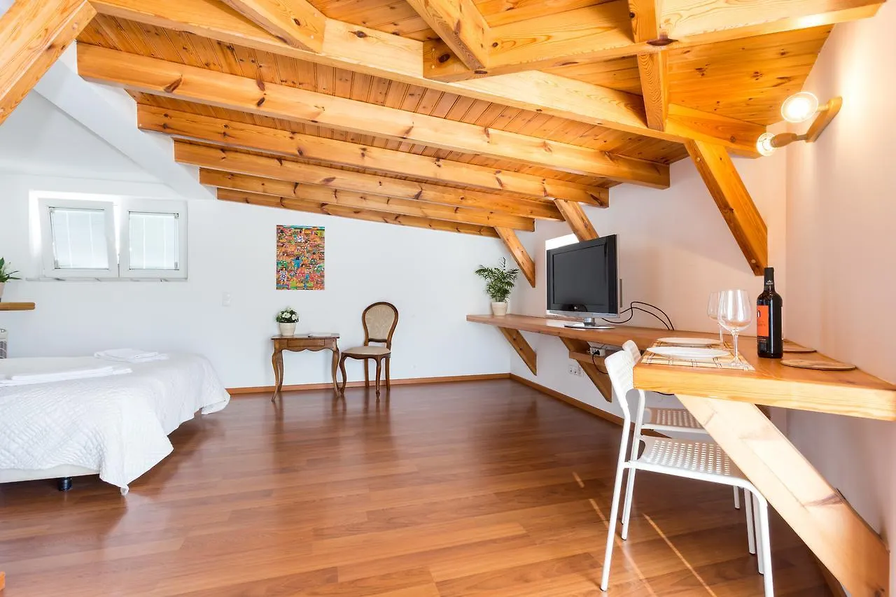 Carol'S Beco Apartments Portugal